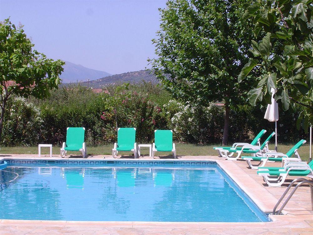 Hotel Rural La Paloma Villanueva de Tapia Ngoại thất bức ảnh