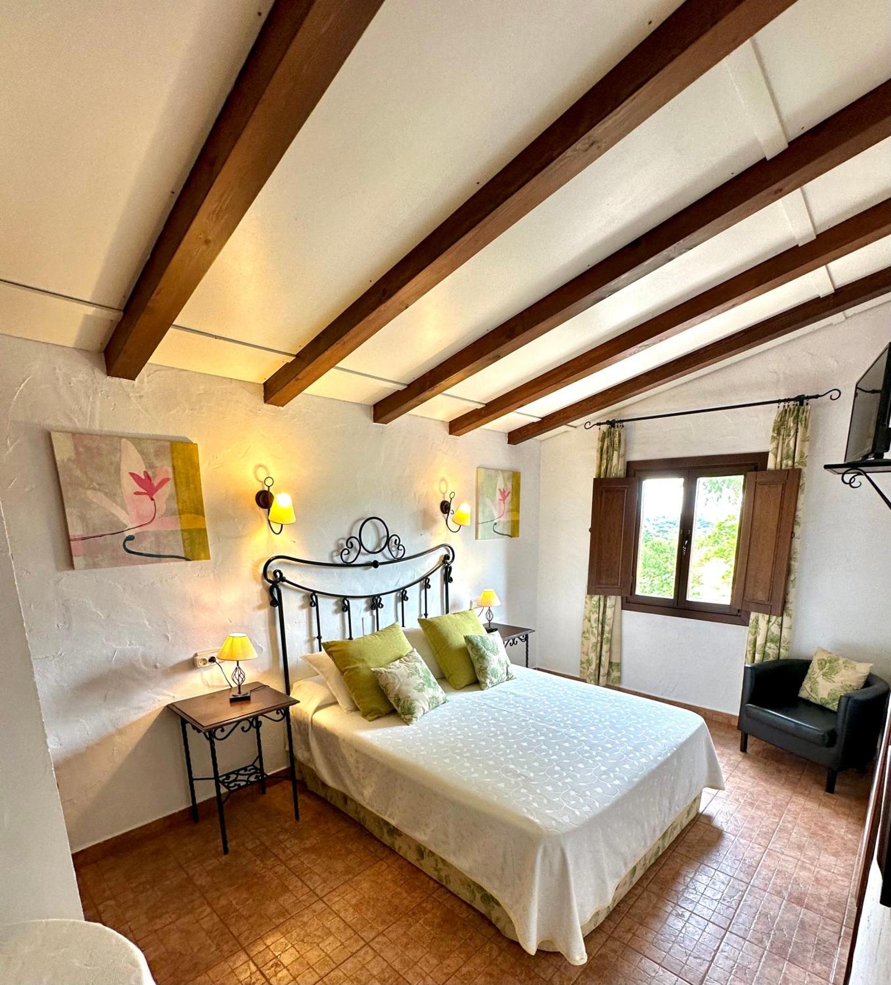 Hotel Rural La Paloma Villanueva de Tapia Ngoại thất bức ảnh